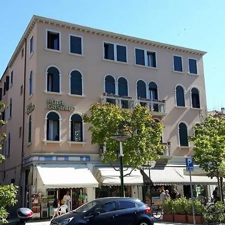 Hotel Cristallo 2*