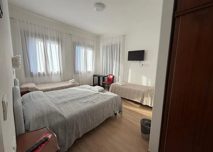 Hotell Cristallo 2*