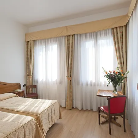 Cristallo 2* Lido di Venezia